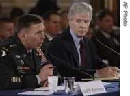 ap_us_general_david_petraeus_ryan_crocker_190_10Sep071.jpg